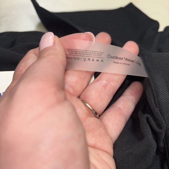 NWT Men’s Outdoor Voices Birdie Polo In Black Size XXS - Picture 4 of 10